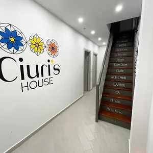 ciuris-house.sicilyhotelsitaly.net/