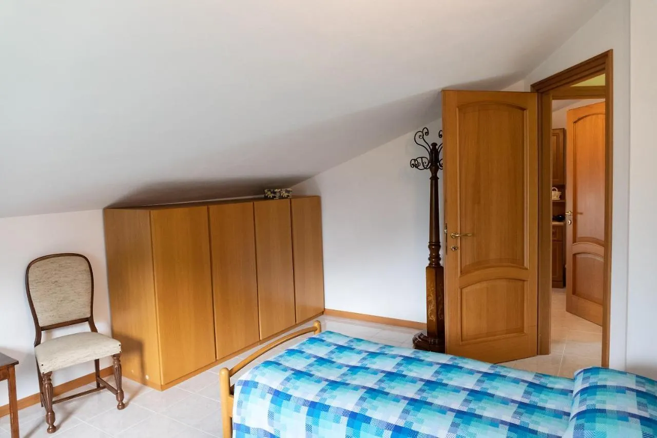 B&B La Bouganville Vigolo Bed & Breakfast